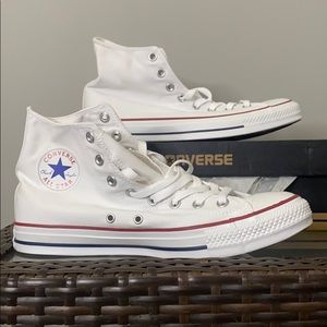 Men’s white converse all stars